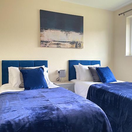 Stunning 3 Bedrooms House With Garden And Free Parking Barnsley Esterno foto